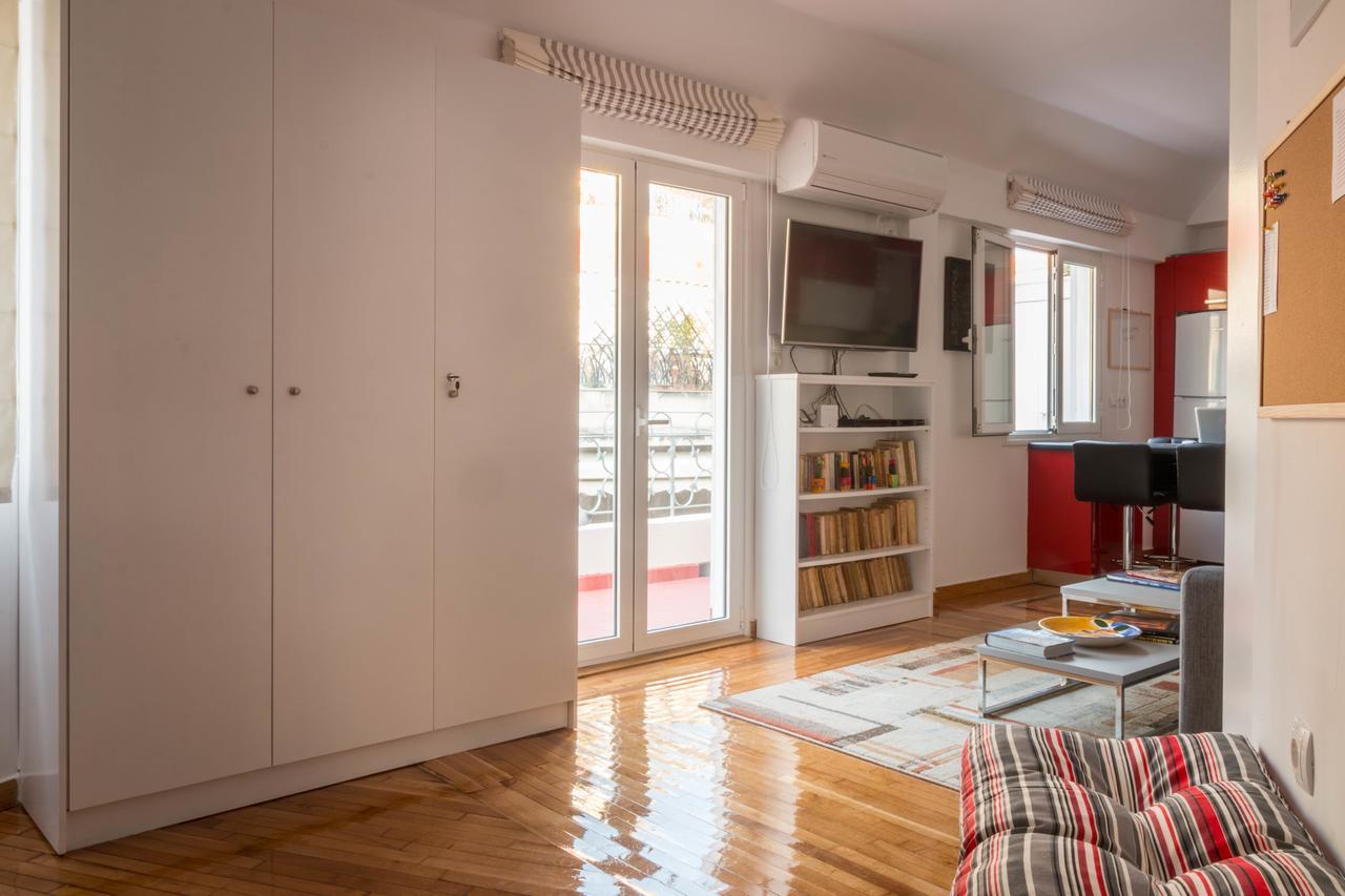 Martin's Akropolis Loft Apartment *